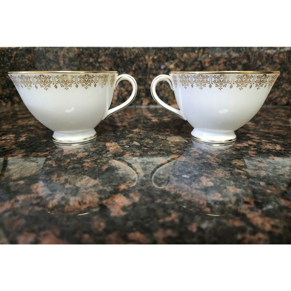 Royal Doulton GOLD LACE English Fine Bone China Tea Cup H4989 Made in England - Picture 7 of 9